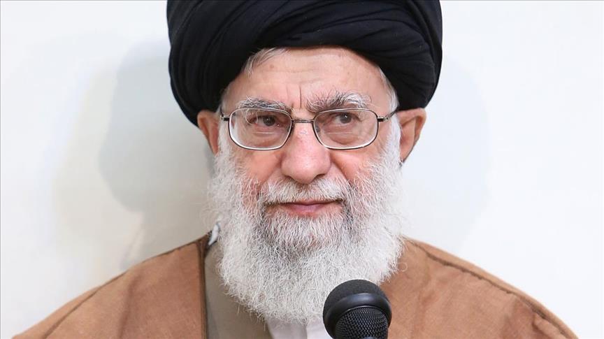 Khamenei advierte sobre complots de EEUU sobre una "guerra civil" 