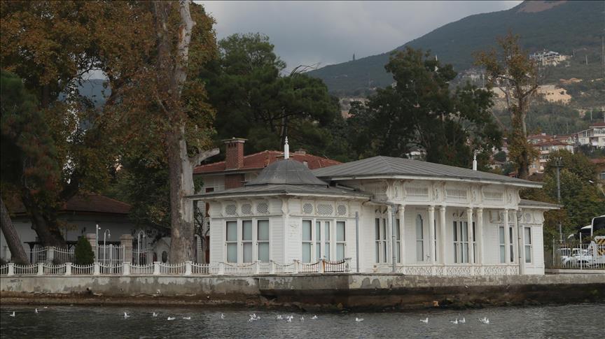 Shtëpia historike Wilhelm në Kocaeli ende ruan madhështinë e saj