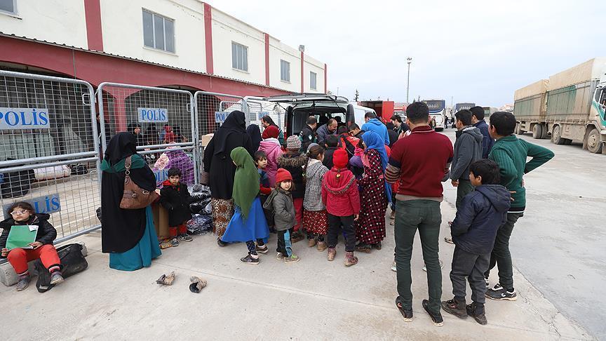 بجهود تركية.. لاجئون عراقيون في سوريا يعودون لمنازلهم