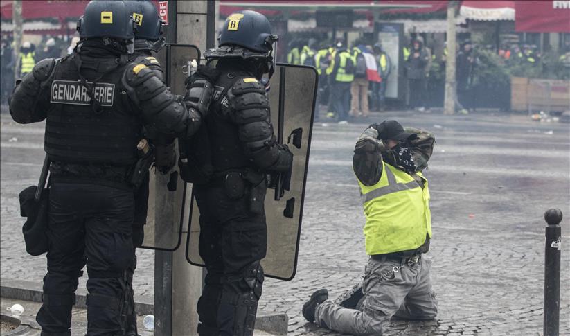 پلیس فرانسه 168 معترض را در پاریس بازداشت کرد