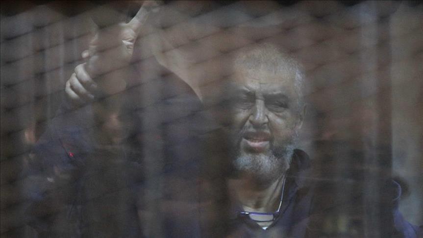 النيابة المصرية تجدد حبس نجلة الشاطر و5 آخرين