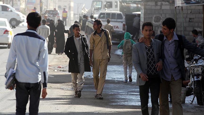 Truce in Yemen’s key port city takes effect