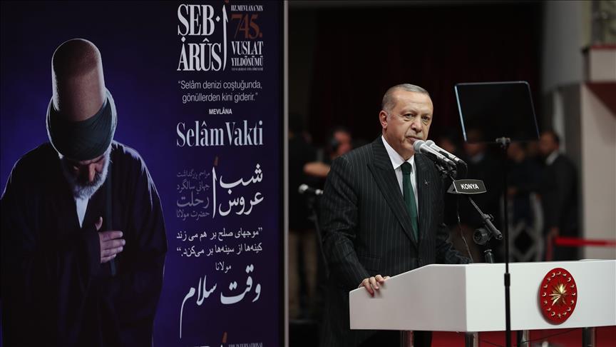 Turquía conmemora los 745 años de legado del célebre poeta musulmán Jalaluddin al Rumi 