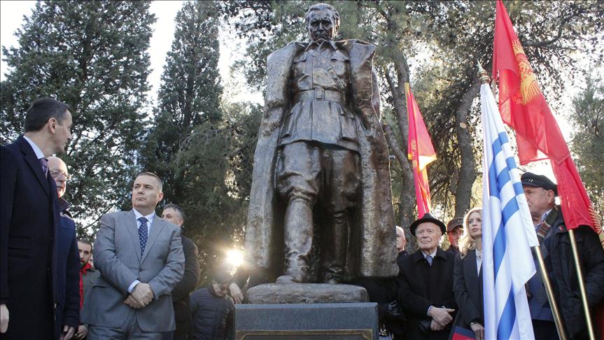 Crna Gora: Otkriven spomenik Josipu Brozu Titu u Podgorici 