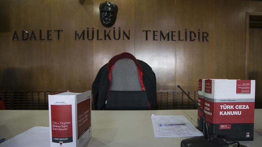 'Darbe sanığı eski generaller suçtan kurtulmaya çalıştı'