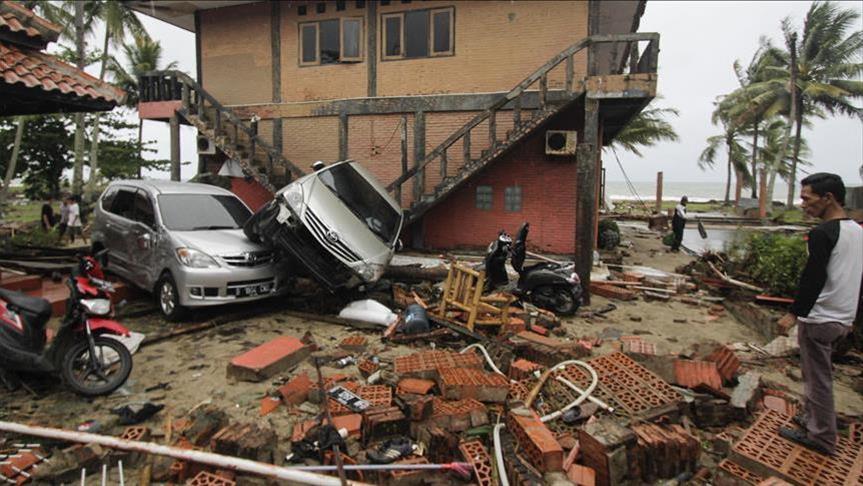 Tsunami en Indonésie : Le bilan s'alourdit à 222 morts 