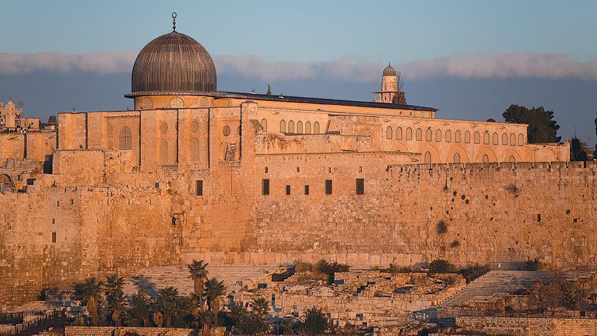 "القدس عاصمة فلسطين".. طابع عربي موحد لعام 2019
