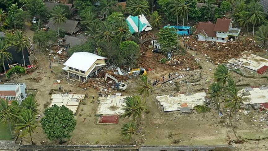 تلفات سونامی اندونزی به 429 نفر رسید
