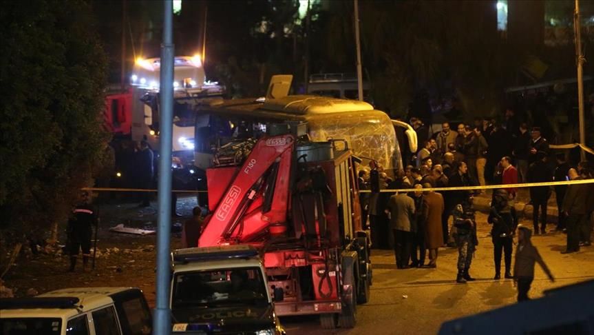 مصر.. ارتفاع ضحايا الحافلة السياحية إلى 4 بينهم 3 سياح