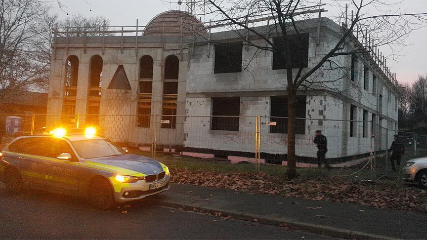 Mosque in western Germany vandalized with racist slurs