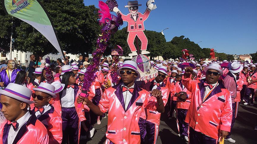 Güney Afrika'da 'İkinci Yılbaşı' kutlandı