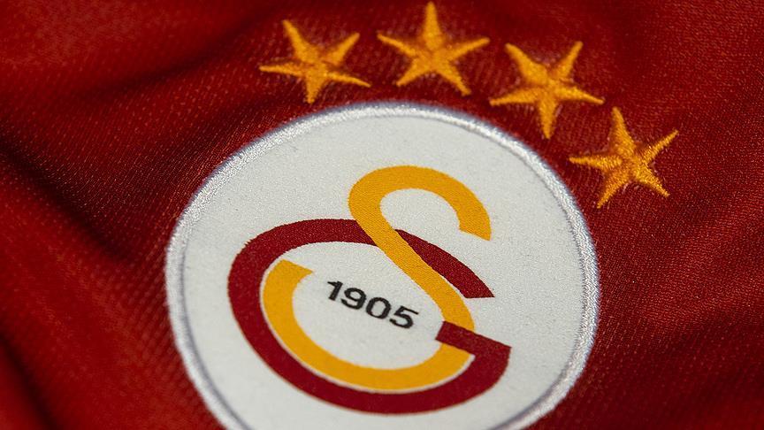 Galatasaray put defender, forward on transfer list