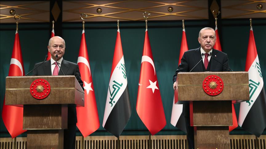 "La política de Turquía frente a Irak está basada en la integridad territorial"