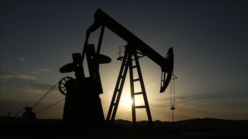 Los precios del petróleo registraron caída anual en 2018