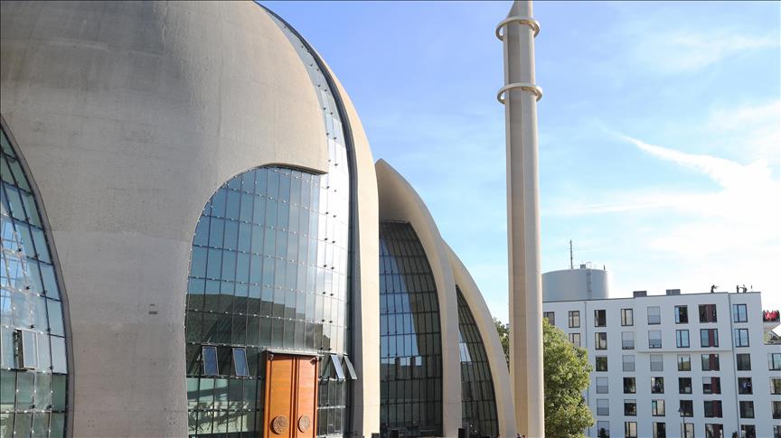 Germany: 2nd European Muslims meeting in Cologne ends