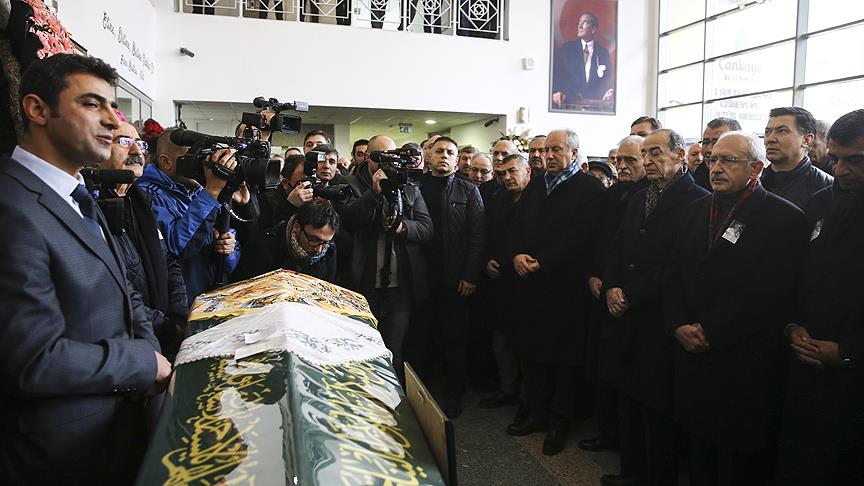 Kılıçdaroğlu, milletvekili Erol'un annesinin cenaze törenine katıldı