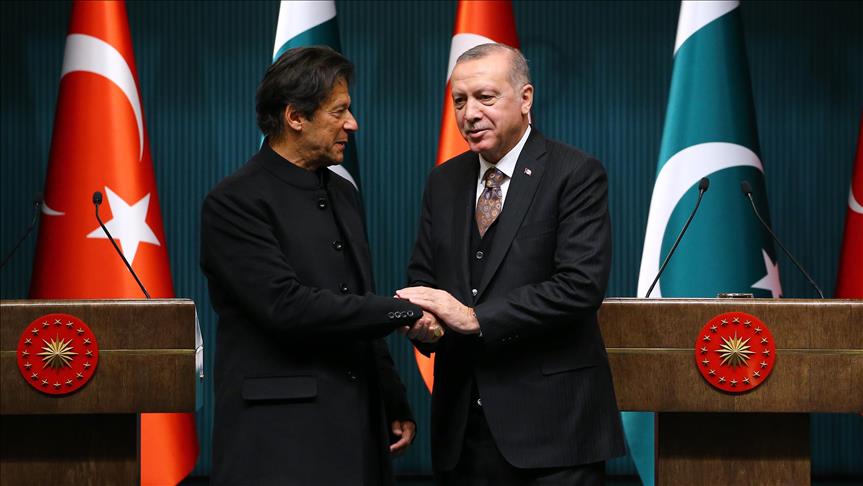 Pakistan Başbakanı'nın Türkiye ziyareti ülke basınında geniş yer buldu