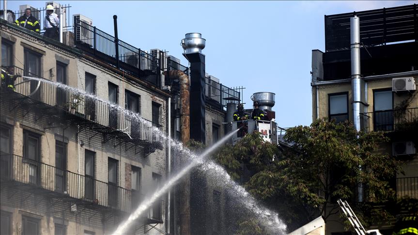 Mueren tres personas en incendio en el municipio catalán de Badalona