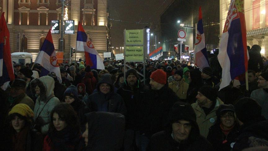 Sırbistan'da hükümet karşıtı protestolar devam ediyor