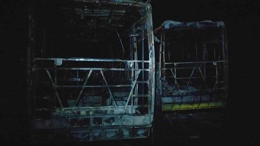 Tekirdağ'da 3 halk otobüsü yandı