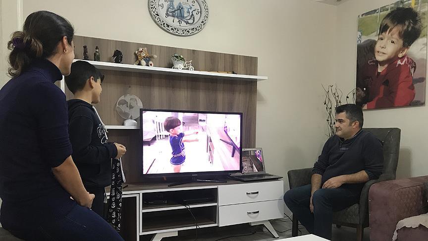 Alperen'in 'okul servisli' videosu ailesini duygulandırdı
