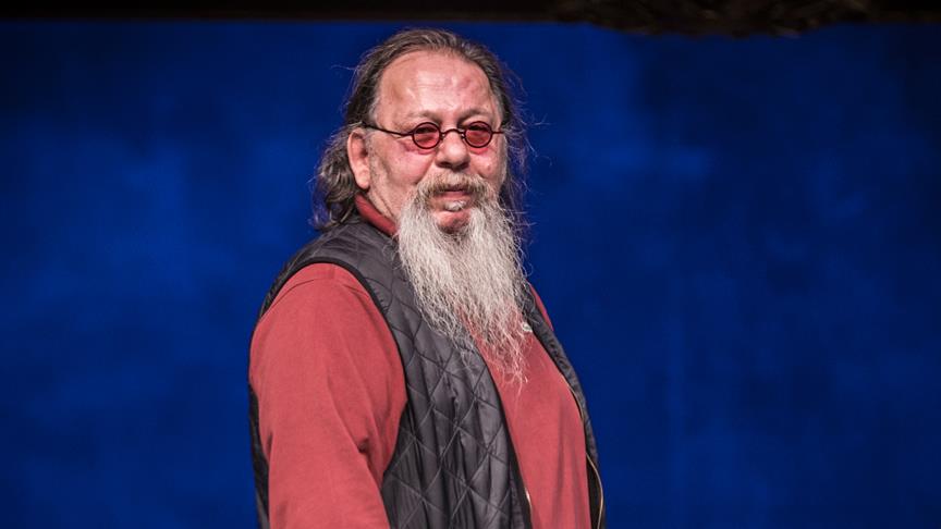 '45 yıldır yönetmenlik dışında bir iş yapmadım'