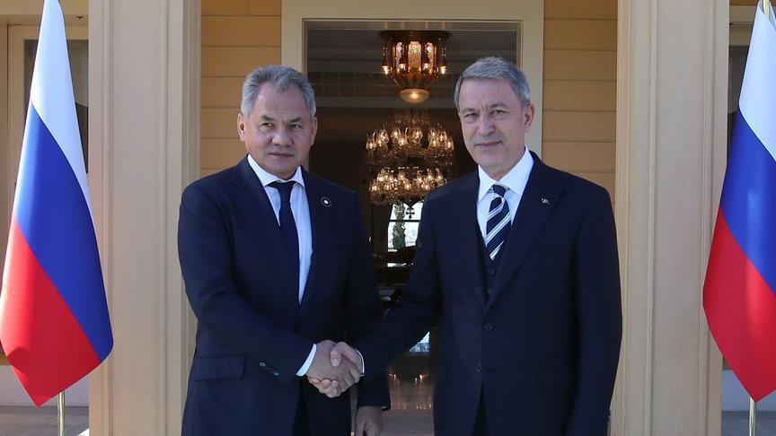 Turkish, Russian defense ministers discuss Idlib