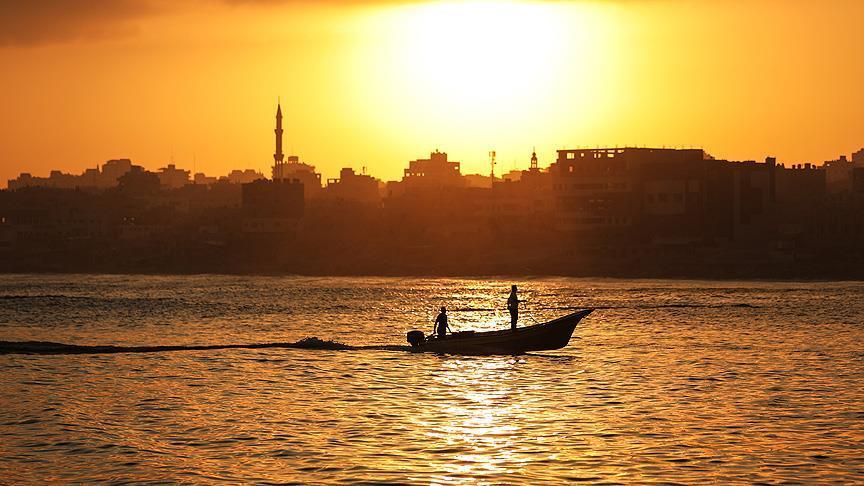 Israeli navy detains Palestine fishermen off Gaza coast