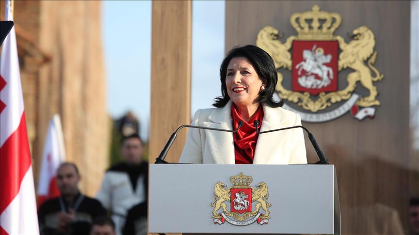 Gürcistan Cumhurbaşkanı maaşını bağışlayacak