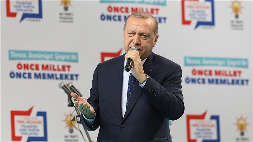 اردوغان: تروریستها برای تهدید کردن ترکیه حمایت و تسلیح میشوند