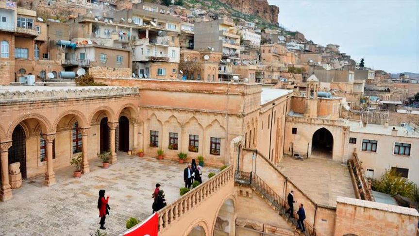 ديار بكر وماردين "تتزينان" لاستقبال زوار منتصف العام (تقرير)