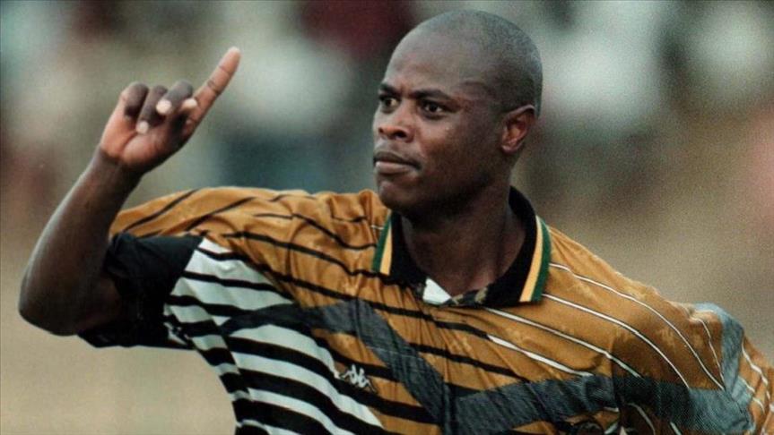 Južnoafrička fudbalska zvijezda Masinga preminuo u 49. godini
