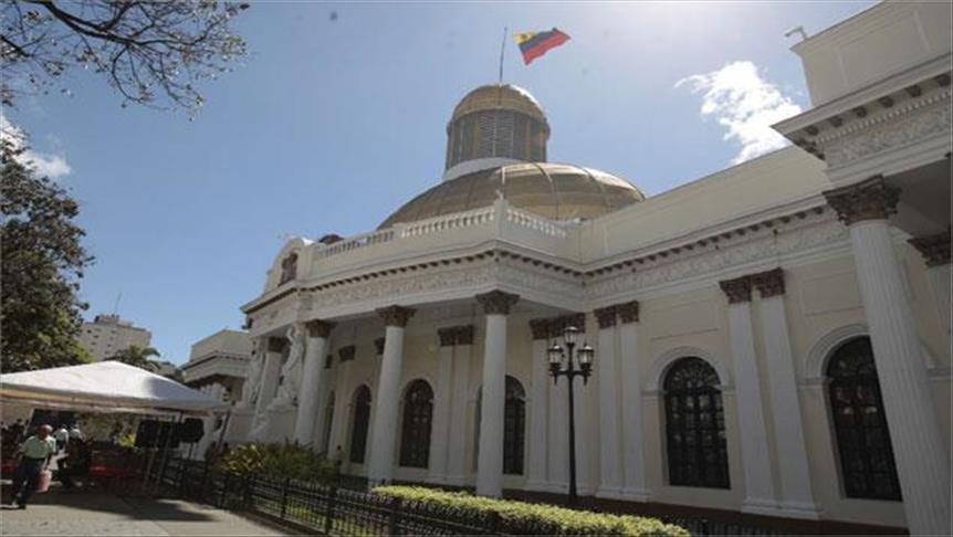 Asamblea Nacional de Venezuela declaró la usurpación de la presidencia