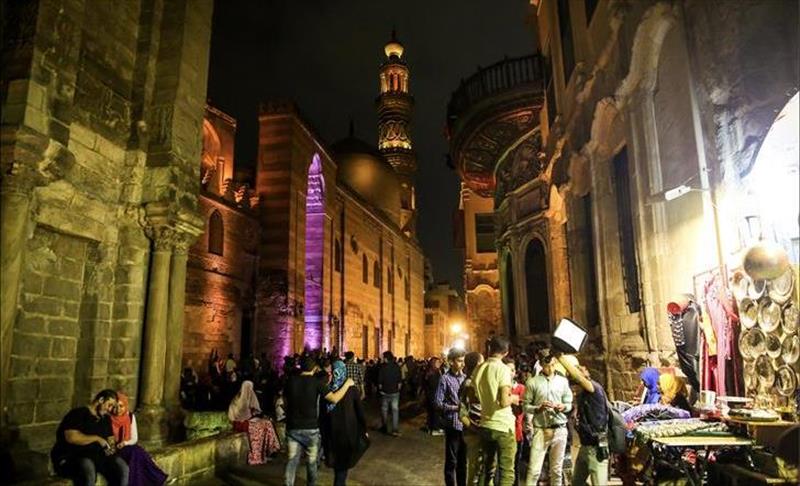 Israeli energy minister visits historical Cairo mosque