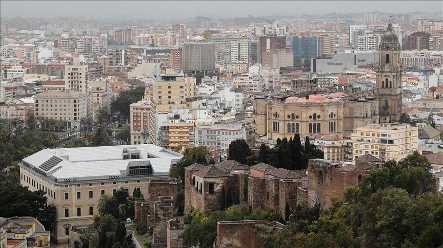 Endülüs'te aşırı sağ destekli yeni dönem başladı