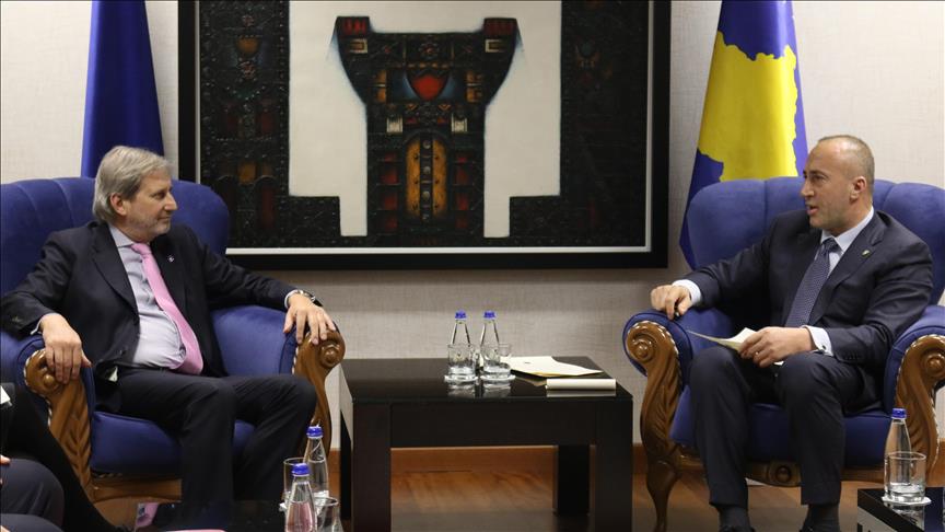 Haradinaj preneo Hahnu da je Kosovo posvećeno evropskom putu