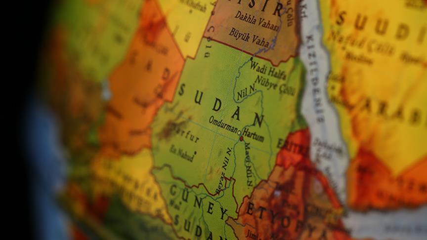 Sudan'da gençlere 'gösterilere katılmayın' çağrısı