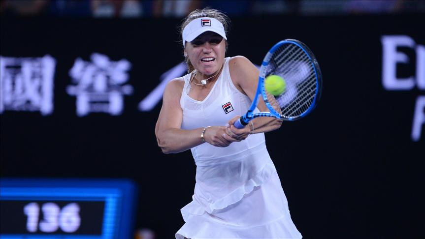 Australian Open: Simona Halep me vështirësi mundi Sofia Kenin