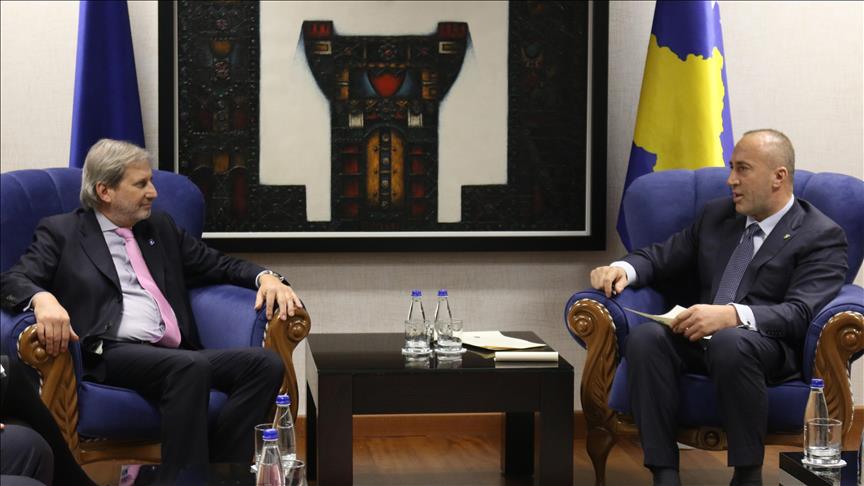 Komesar Hahn u poseti Kosovu 