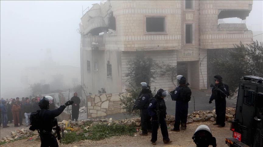 الجيش الإسرائيلي يفجر منزل معتقل فلسطيني جنوبي الضفة