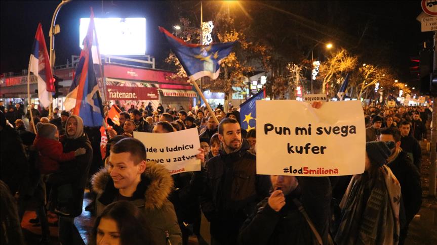 Novi Sad: Održan prvi protest "Jedan od 5 miliona"
