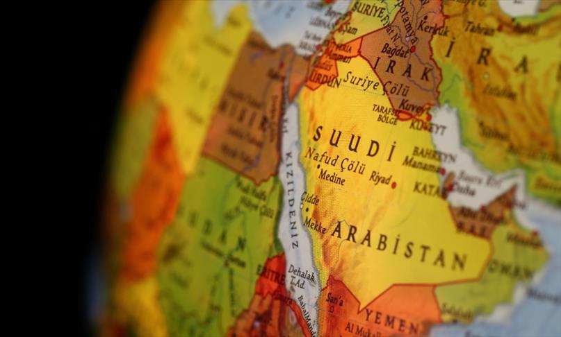 Suudi Arabistan Irak'ta İran'a karşı yatırım kartını kullanıyor