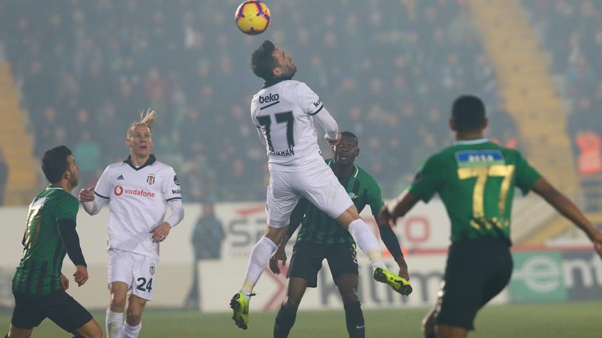 Beşiktaş deplasmanda Akhisarspor'u mağlup etti
