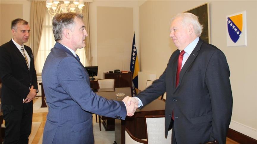 Komšić se sastao s ruskim ambasadorom Ivantsovim: Unaprijediti saradnju u oblasti ekonomije
