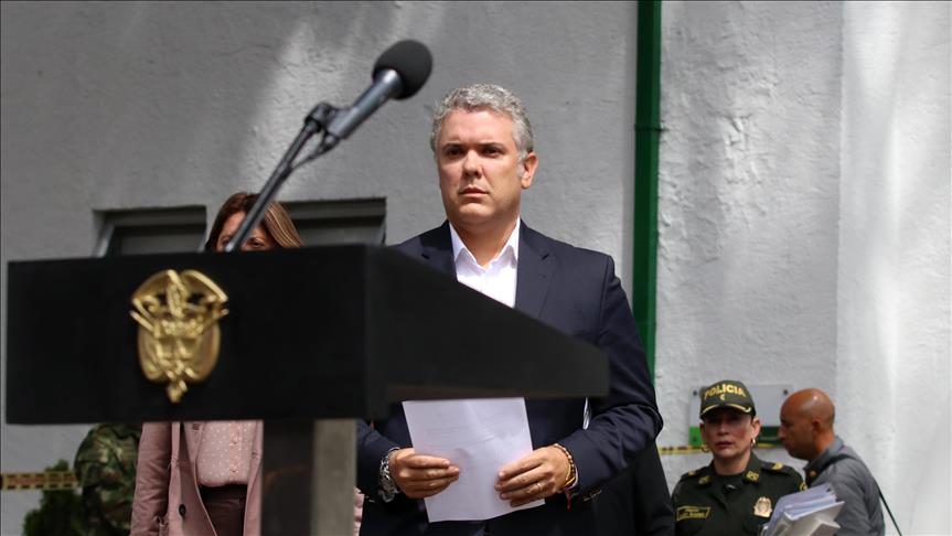 Colombia pone en aprietos a Cuba con petición contra líderes del ELN