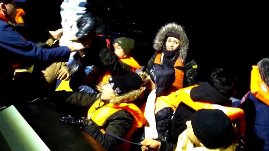 نجات 43 مهاجر غیرقانونی در سواحل غربی ترکیه