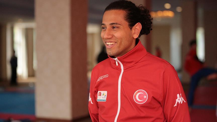 Servet Tazegül kariyerini noktaladı