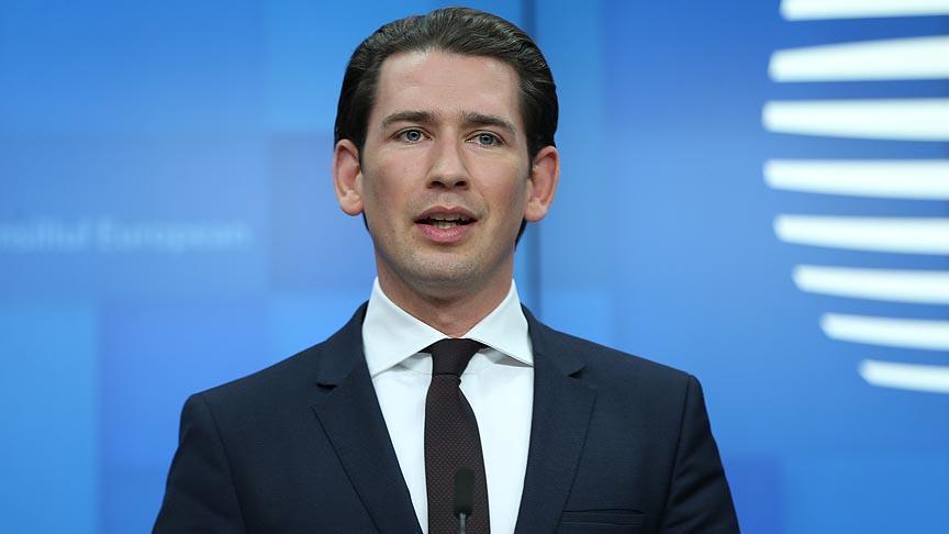 Austrian leader suggests postponing Brexit date