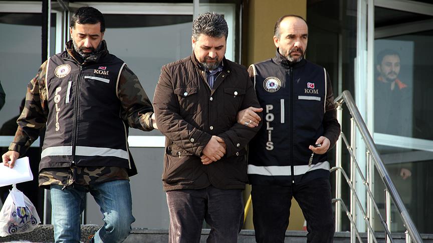 Yurt dışına çıkarken altınlarla yakalanan Boydak adliyede