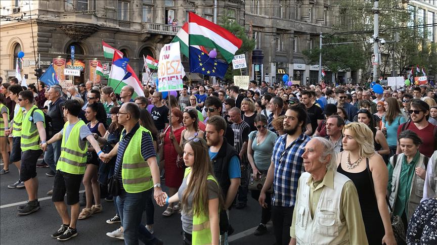 Hungary’s new labor law sparks backlash
